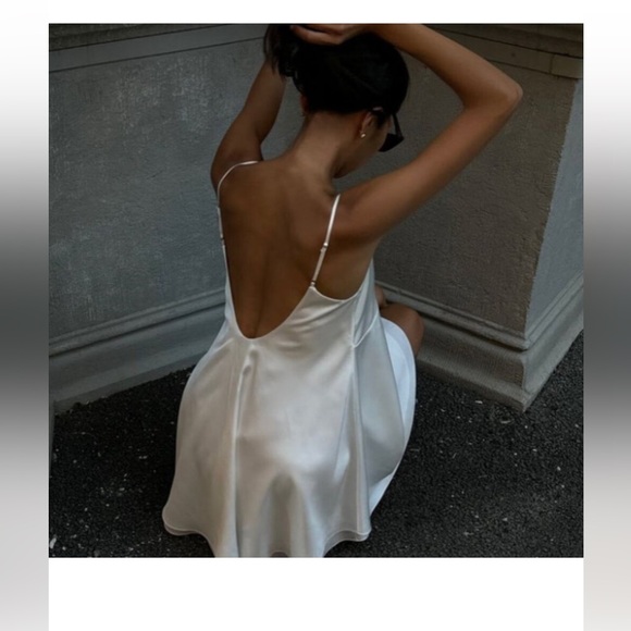 Commense - Satin Backless V-Neck Dress, Small - Picture 2 of 6